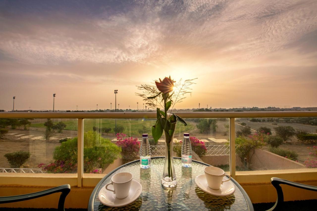 Airport Hotel And Resort Abha Zewnętrze zdjęcie